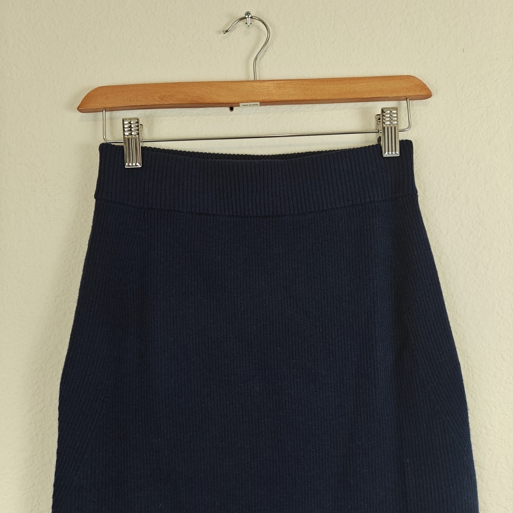 AYR Navy Ribbed Tank and Midi Skirt Set - Picture 15 of 16